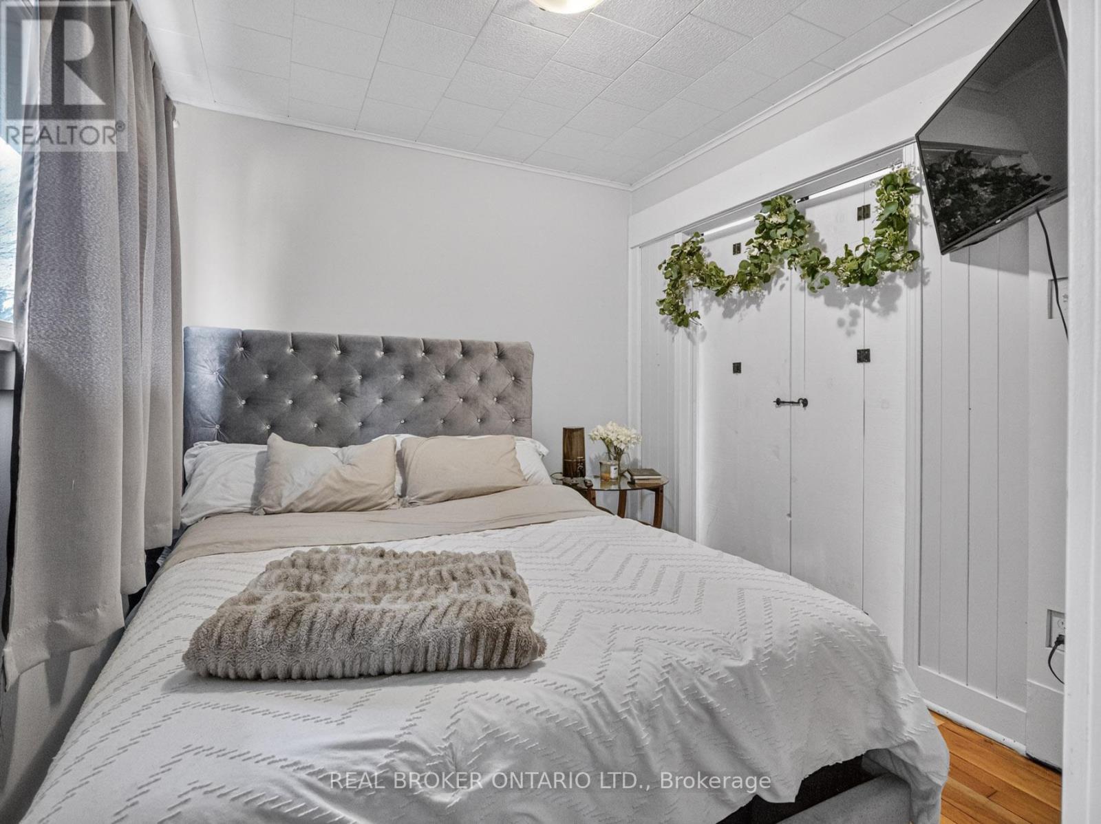 65 Christmas Street, Port Colborne, Ontario  L3K 1M4 - Photo 13 - X13021722