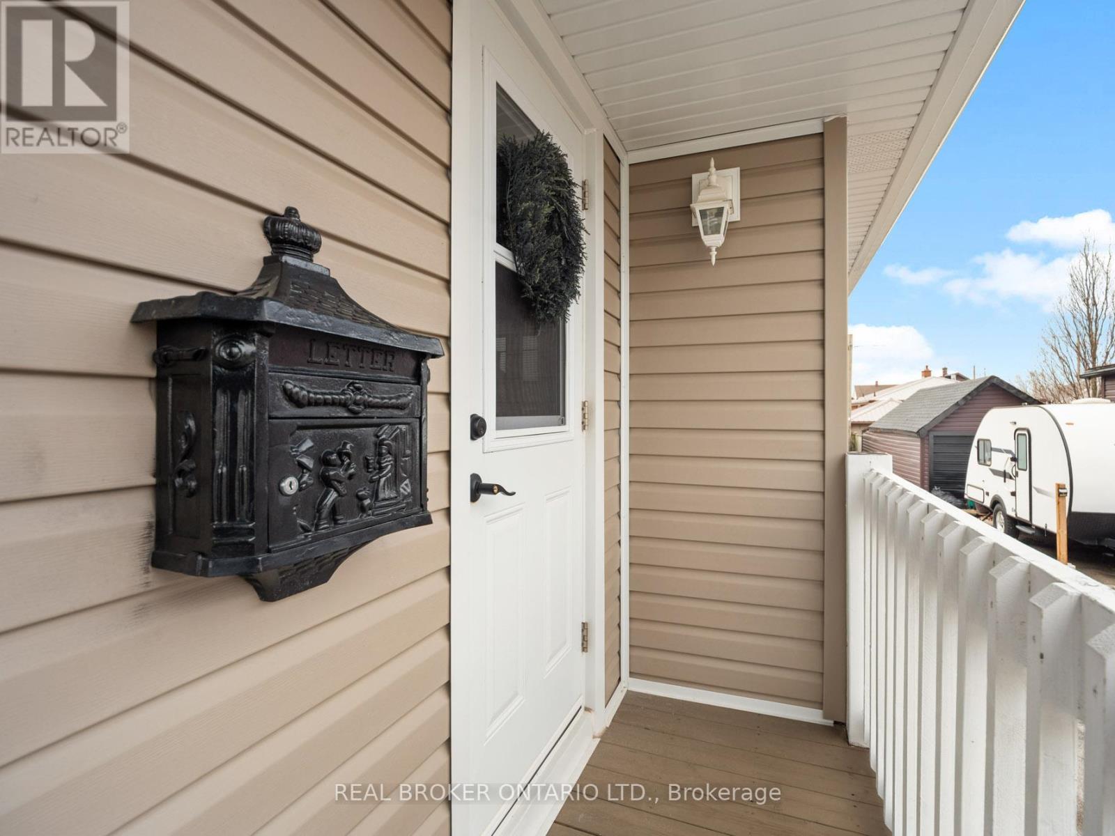 65 Christmas Street, Port Colborne, Ontario  L3K 1M4 - Photo 24 - X13021722