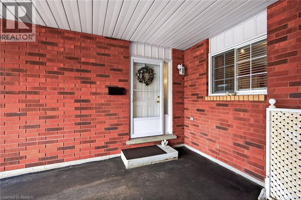 570 West Street Unit# 44, Brantford, Ontario  N3R 7Y7 - Photo 2 - 40822024