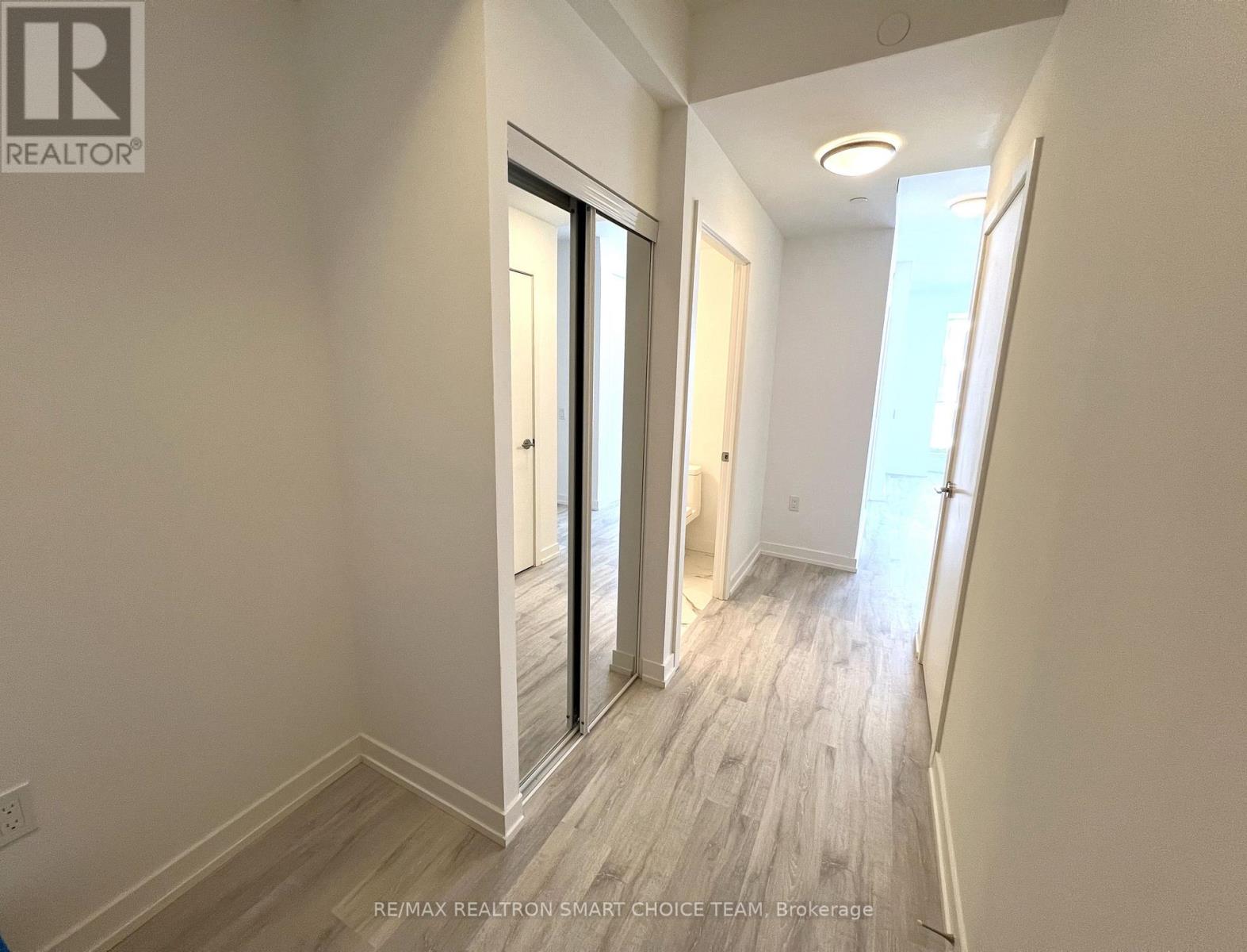 2610 - 8 Olympic Garden Drive, Toronto, Ontario  M2M 0B9 - Photo 5 - C13022310