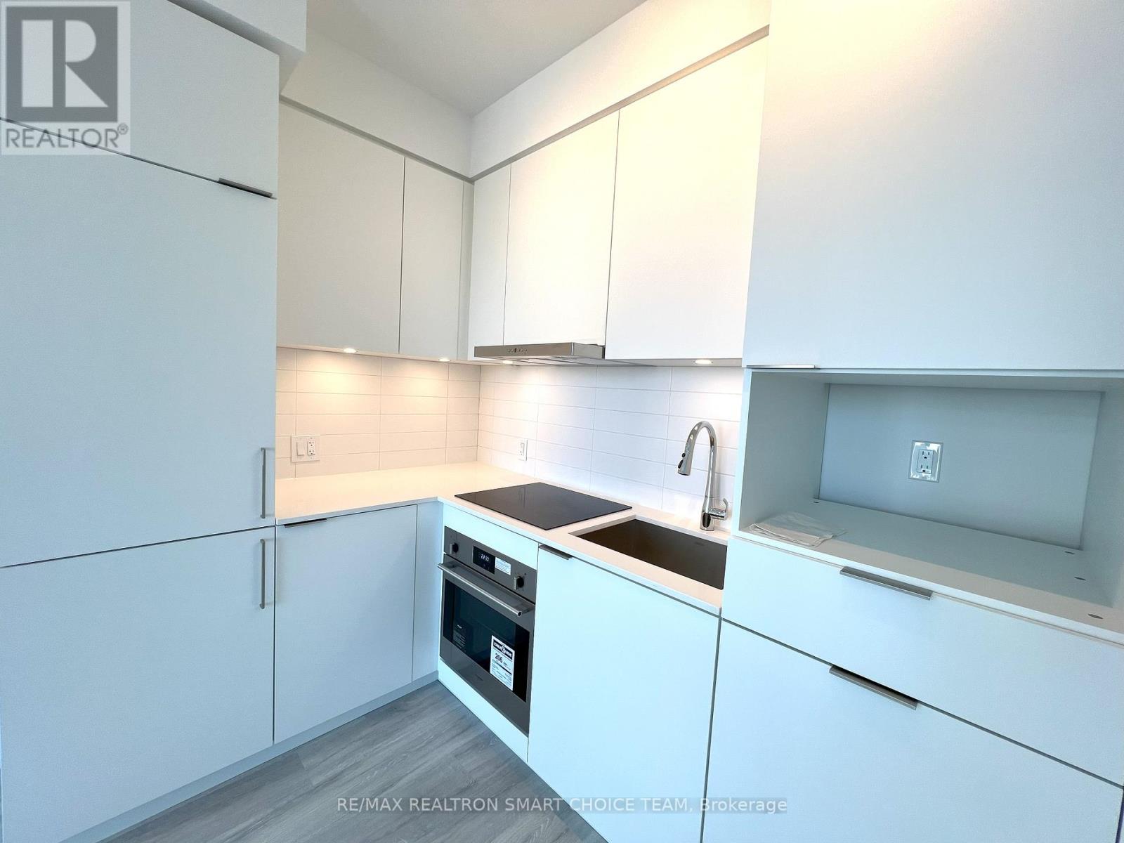 2610 - 8 Olympic Garden Drive, Toronto, Ontario  M2M 0B9 - Photo 7 - C13022310