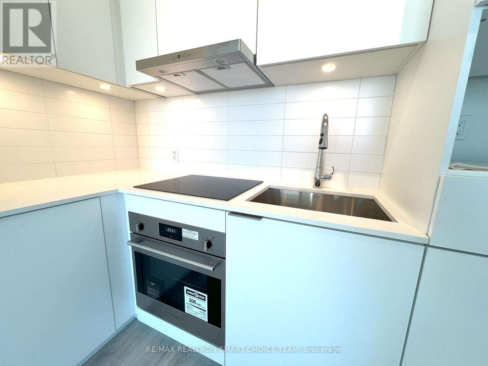 2610 - 8 Olympic Garden Drive, Toronto, Ontario  M2M 0B9 - Photo 8 - C13022310