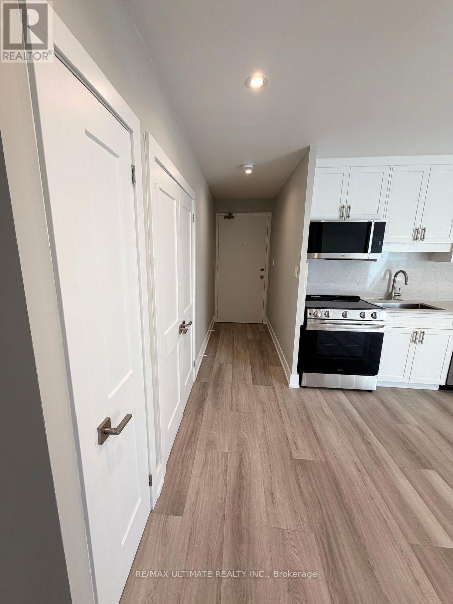 303 - 699 Balliol Street, Toronto, Ontario  M4S 1E6 - Photo 2 - C13022312