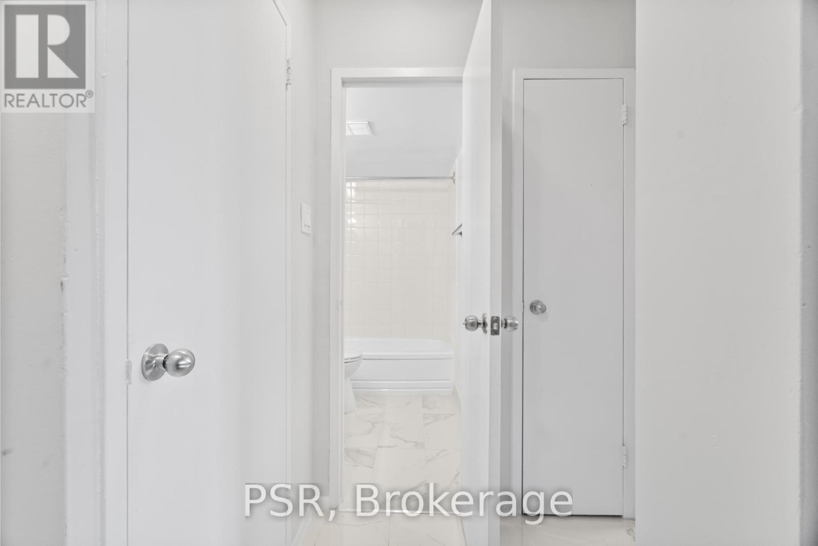 303 - 100 Rowena Drive, Toronto, Ontario  M3A 1P9 - Photo 12 - C13022318