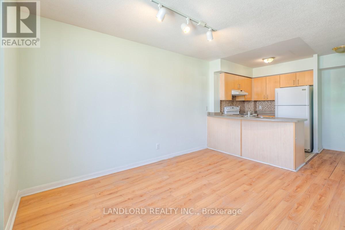 304 - 3 Sudbury Street, Toronto, Ontario  M1J 3W6 - Photo 4 - C13022328