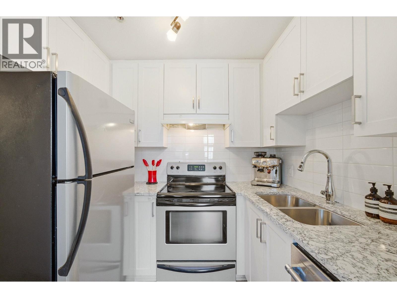 309 418 E Broadway, Vancouver, British Columbia  V5T 1X2 - Photo 12 - R3113549