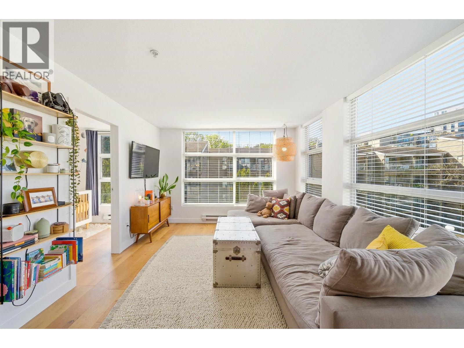 309 418 E Broadway, Vancouver, British Columbia  V5T 1X2 - Photo 5 - R3113549