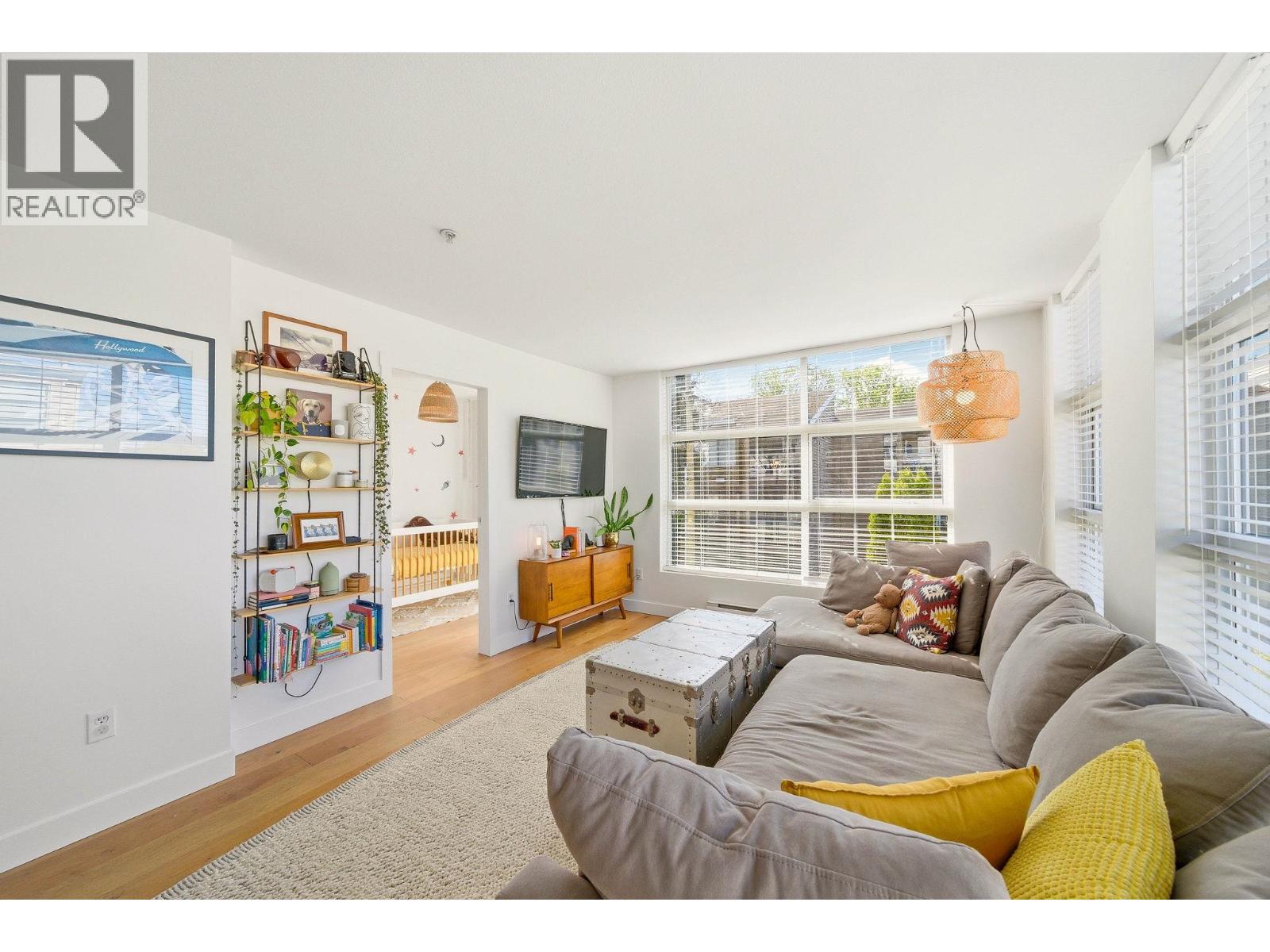 309 418 E Broadway, Vancouver, British Columbia  V5T 1X2 - Photo 6 - R3113549