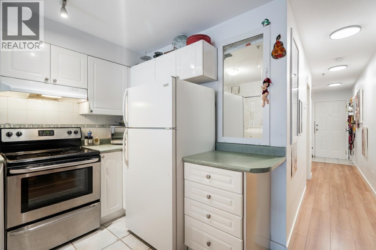 212 868 Kingsway, Vancouver, British Columbia  V6V 3C3 - Photo 10 - R3113554