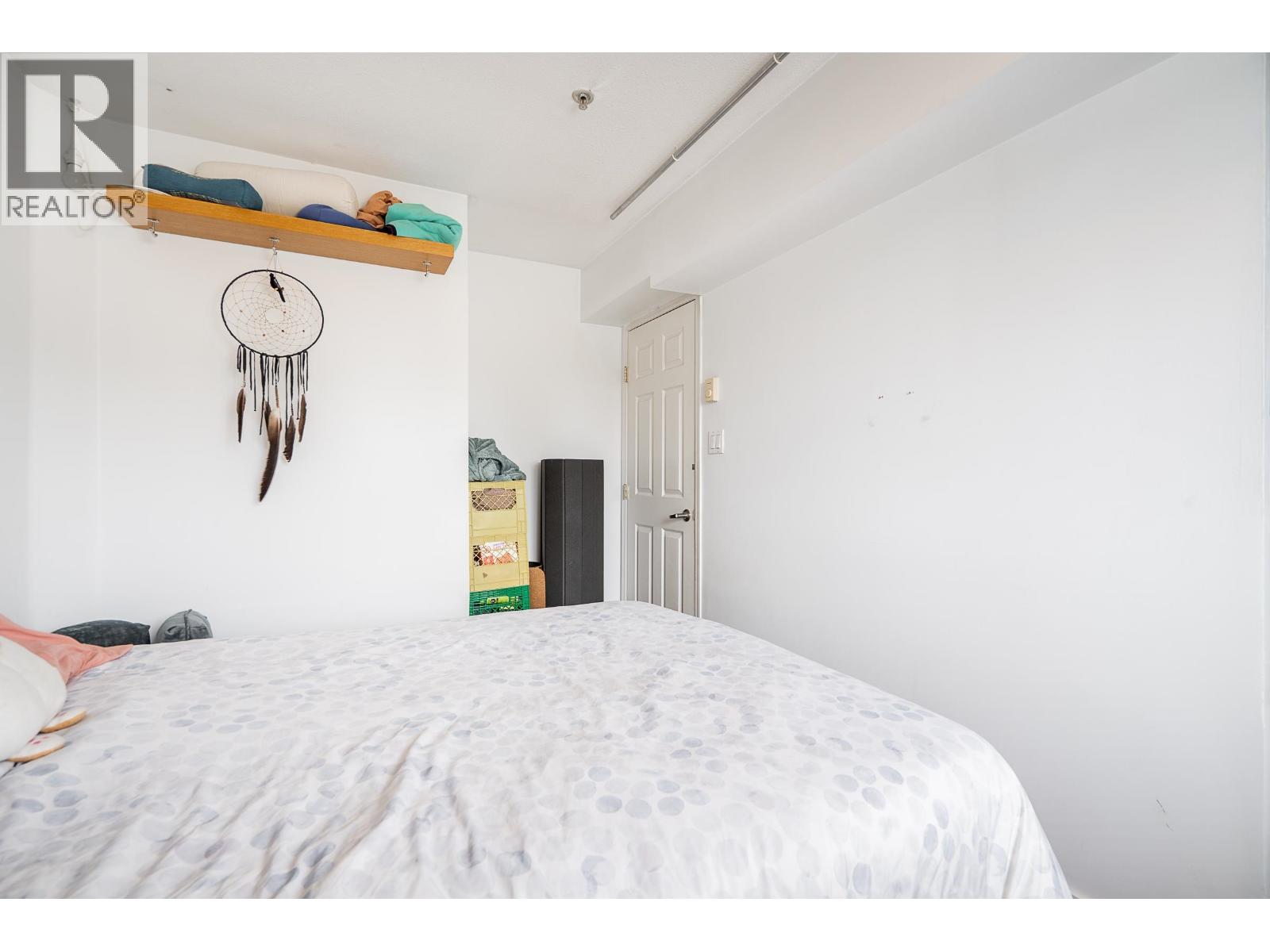 212 868 Kingsway, Vancouver, British Columbia  V6V 3C3 - Photo 4 - R3113554