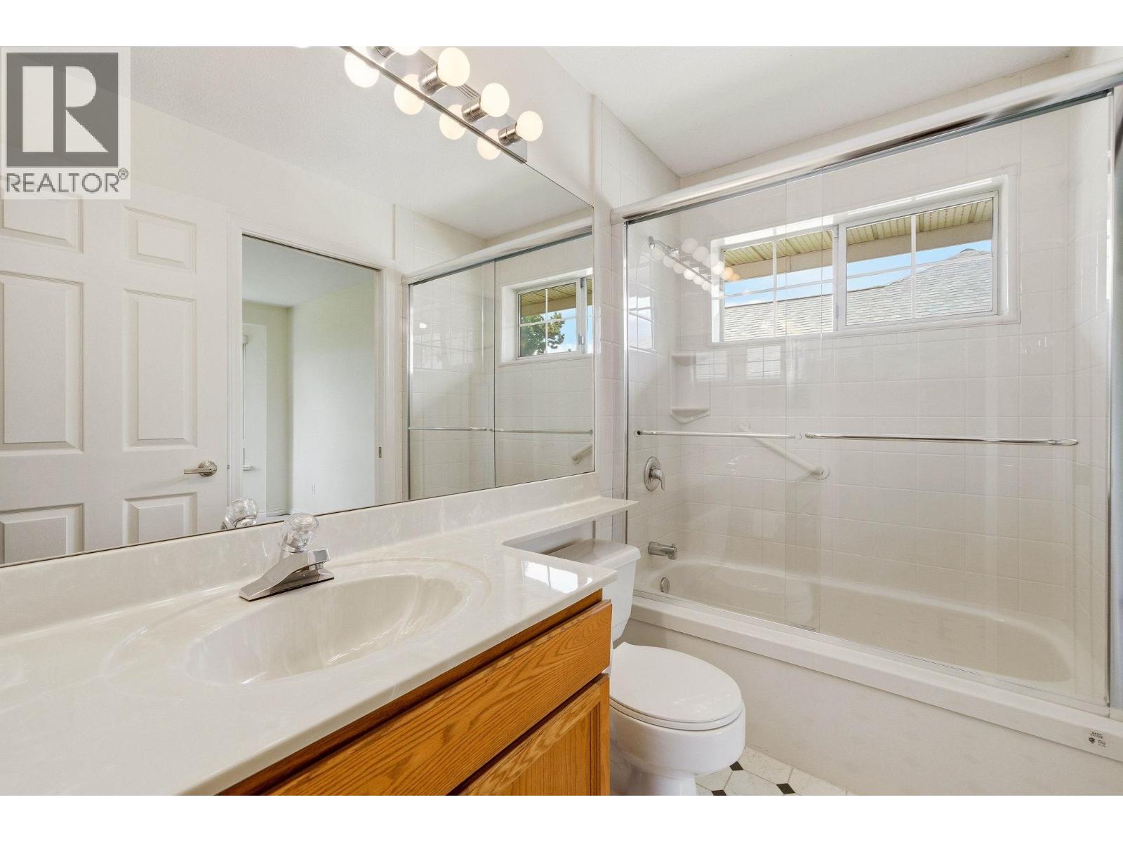 4 25 Richmond Street, New Westminster, British Columbia  V3L 5P9 - Photo 25 - R3113578