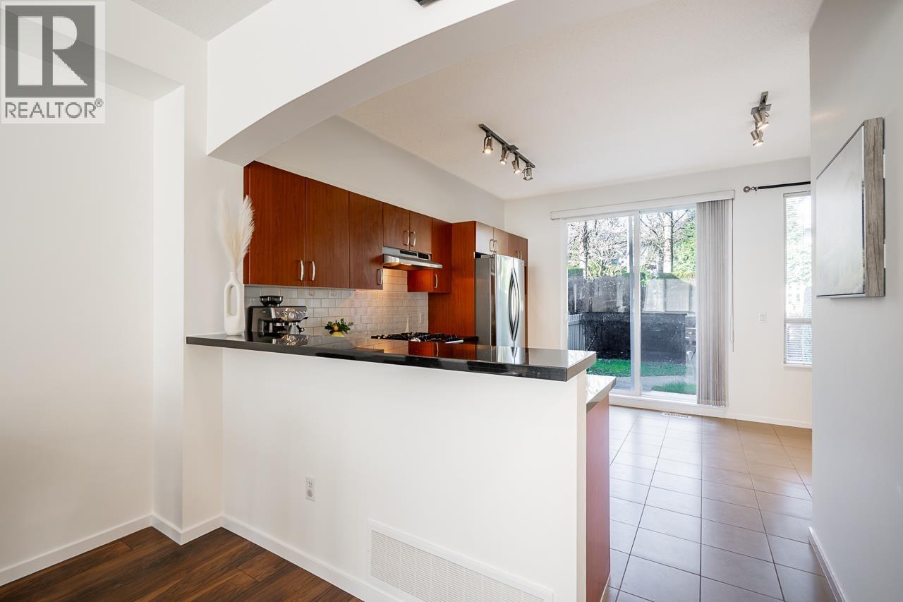 23 9088 Halston Court, Burnaby, British Columbia  V3N 0A7 - Photo 3 - R3113597