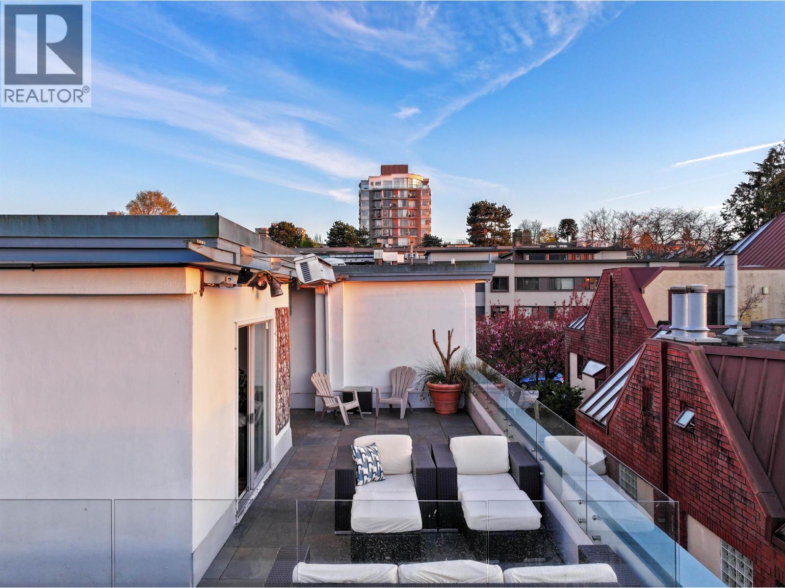 306 2469 Cornwall Avenue, Vancouver, British Columbia  V6K 1B9 - Photo 3 - R3113605