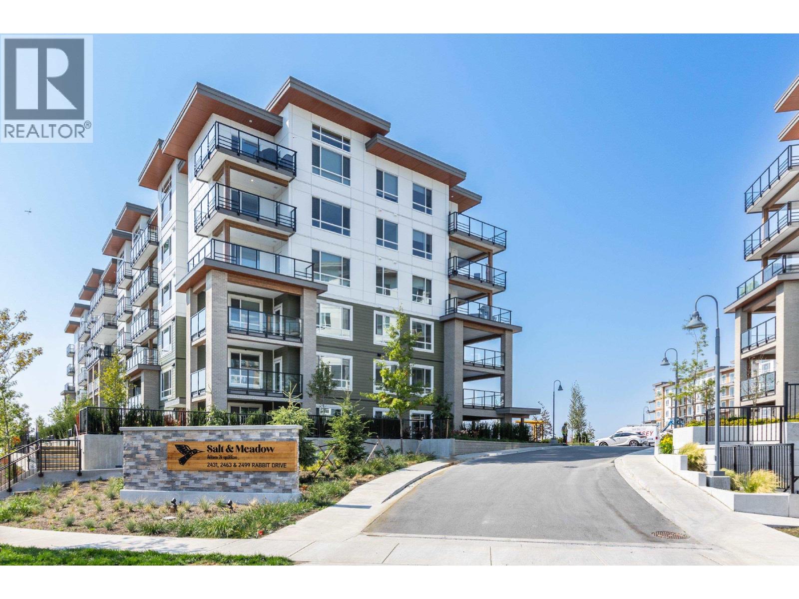 606 2499 Rabbit Drive, Delta, British Columbia  V4M 0G4 - Photo 2 - R3113613