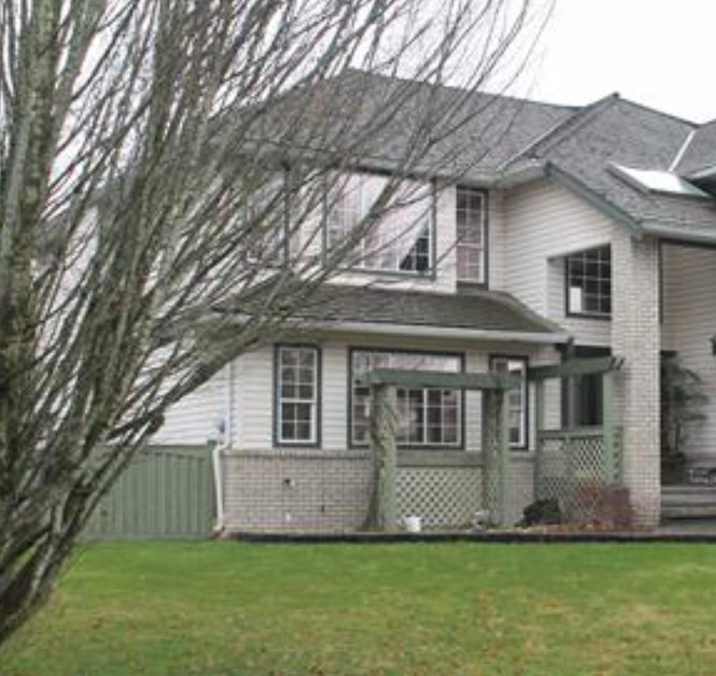 9256 203 Street, Langley, British Columbia  V1M 2M7 - Photo 1 - R3113258