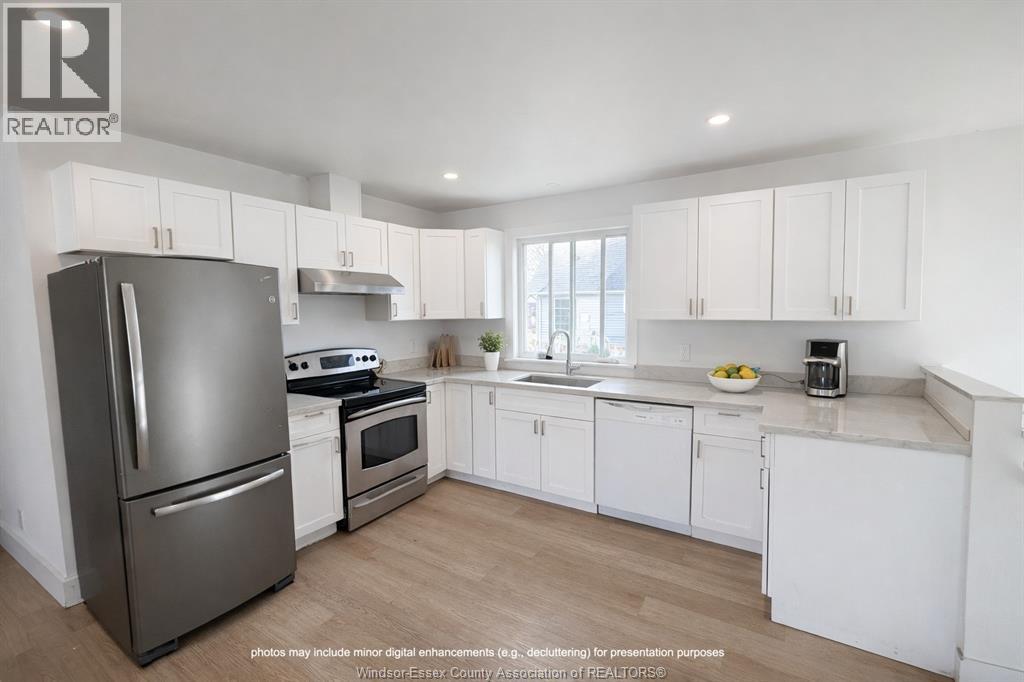 788 Bridge Avenue, Windsor, Ontario  N9B 2M6 - Photo 2 - 26008679