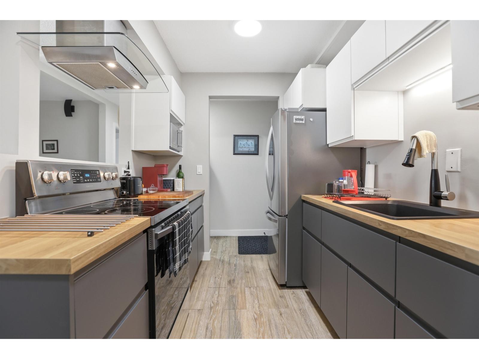 215 11816 88 Avenue, Delta, British Columbia  V4C 3C5 - Photo 9 - R3112975