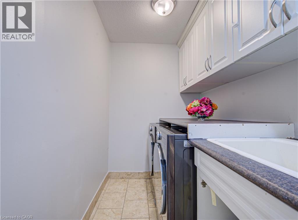 298 Ferndale Place, Waterloo, Ontario  N2J 3X9 - Photo 19 - 40818437