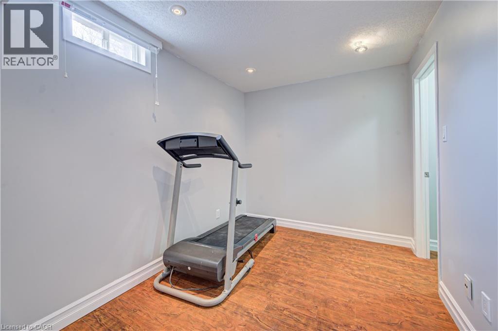 298 Ferndale Place, Waterloo, Ontario  N2J 3X9 - Photo 33 - 40818437