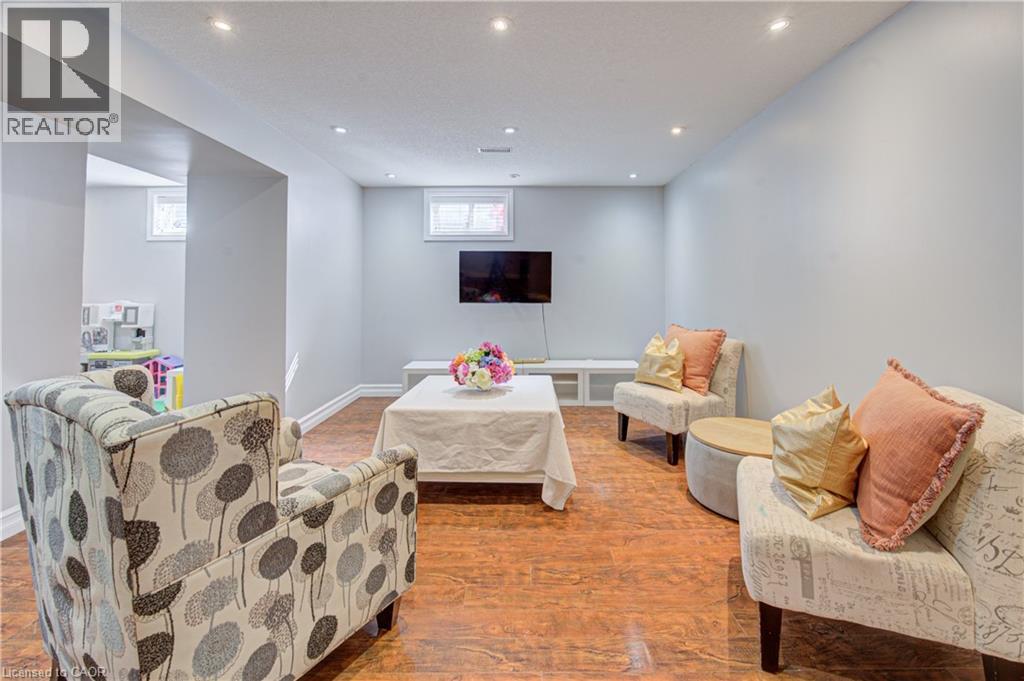 298 Ferndale Place, Waterloo, Ontario  N2J 3X9 - Photo 34 - 40818437