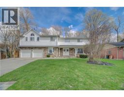 298 FERNDALE Place, Waterloo, Ontario