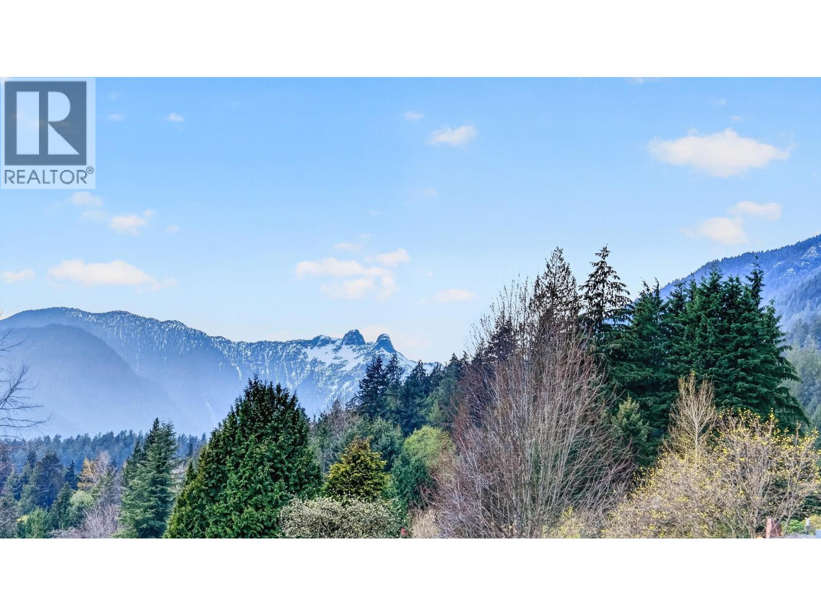 668 Alpine Court, North Vancouver, British Columbia  V7R 2L8 - Photo 26 - R3113607