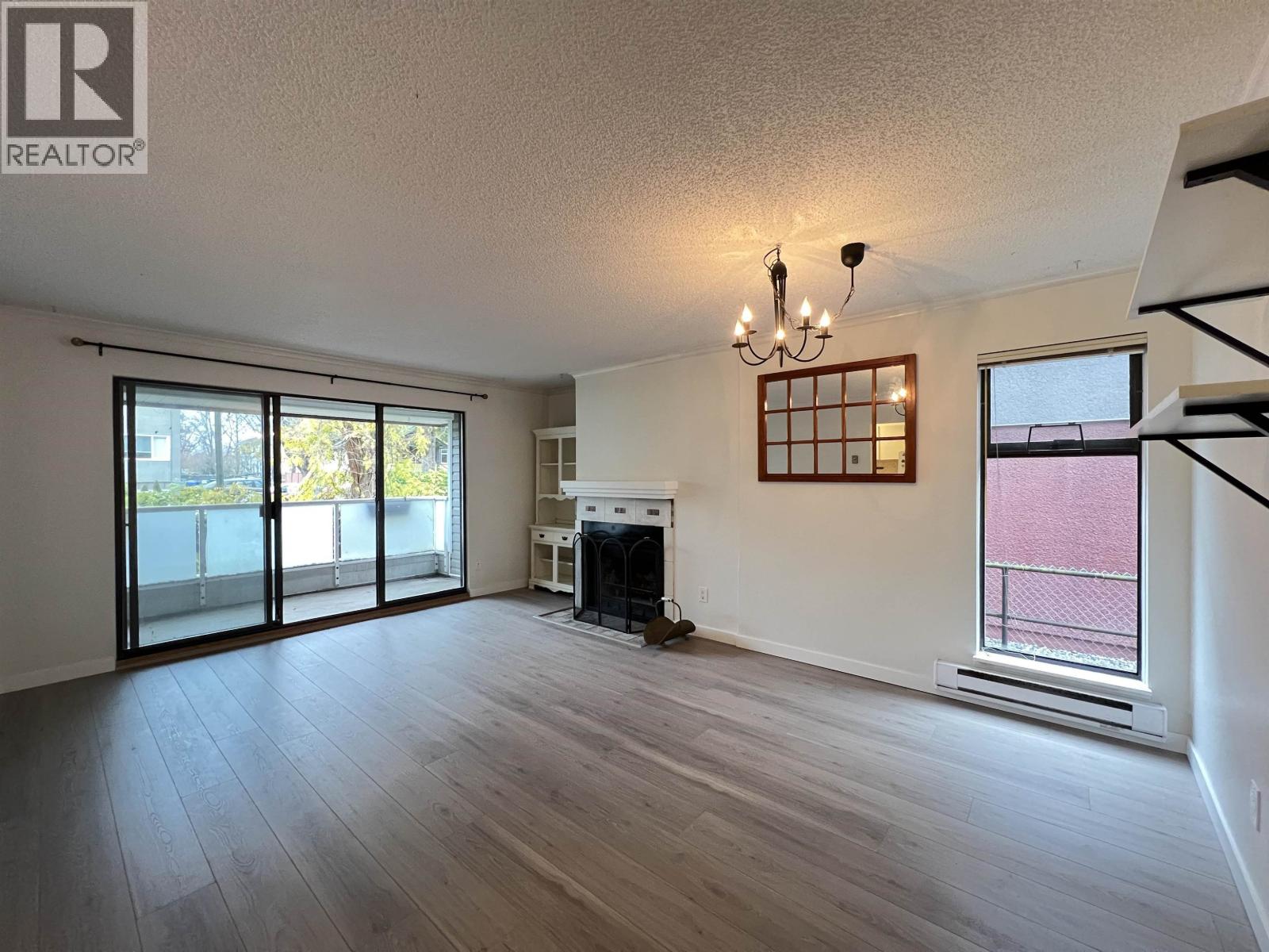 206 674 W 17th Avenue, Vancouver, British Columbia  V5Z 1T8 - Photo 4 - R3102782