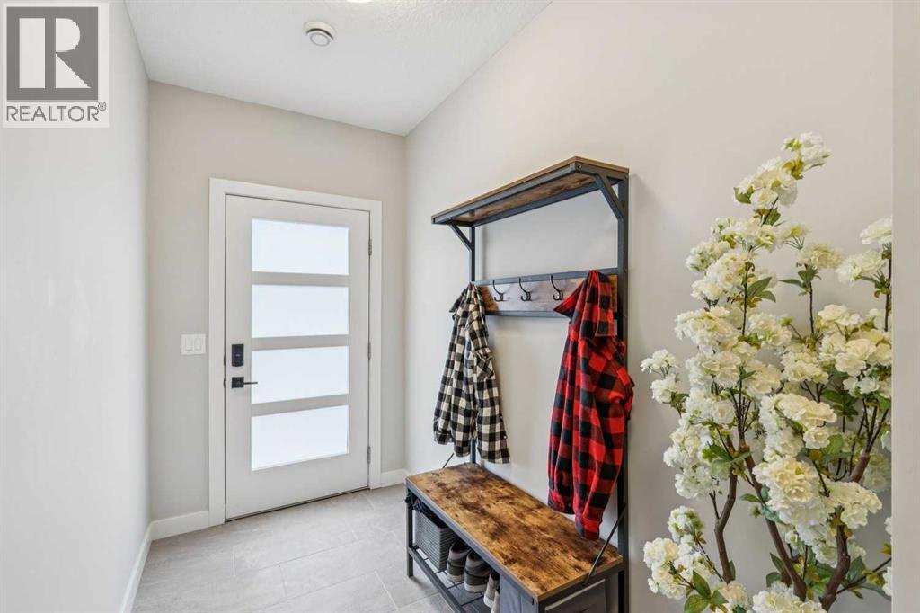 210, 81 Greenbriar Place NW, Calgary, Alberta  T3B 6J1 - Photo 2 - A2299988