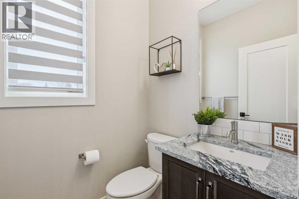 210, 81 Greenbriar Place NW, Calgary, Alberta  T3B 6J1 - Photo 17 - A2299988