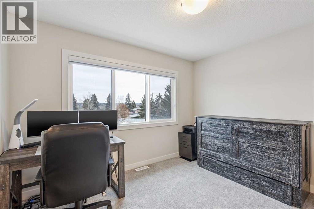 210, 81 Greenbriar Place NW, Calgary, Alberta  T3B 6J1 - Photo 23 - A2299988