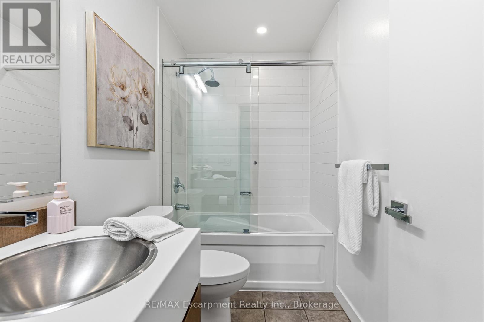 303 - 9 Spadina Avenue, Toronto, Ontario  M5V 3V5 - Photo 18 - C13007658