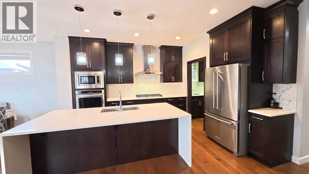 144 Red Embers Square Ne, Calgary, Alberta  T3N 0X8 - Photo 5 - A2301907