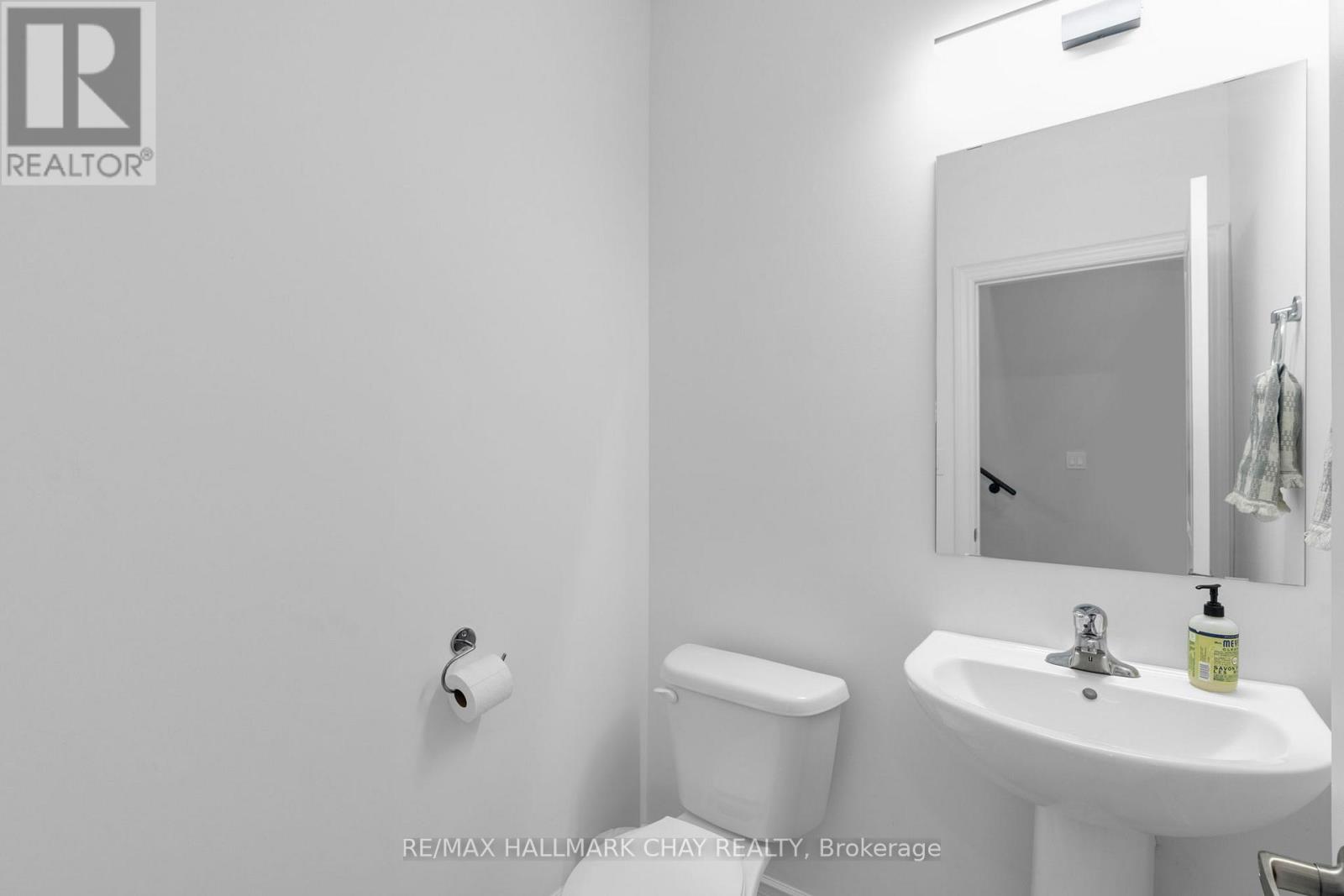 7 Middleton Drive, Wasaga Beach, Ontario  L9Z 0L1 - Photo 15 - S13022274