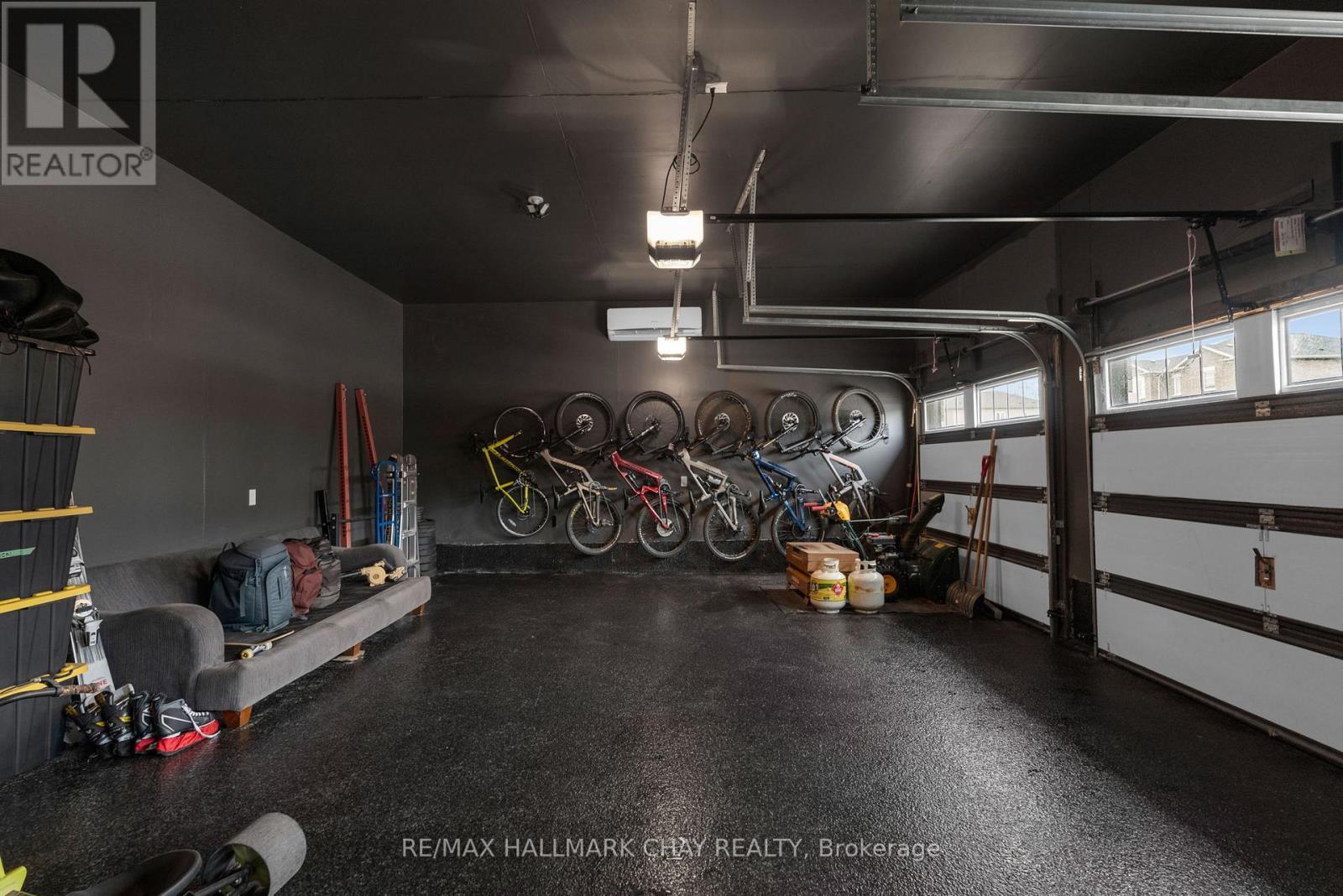 7 Middleton Drive, Wasaga Beach, Ontario  L9Z 0L1 - Photo 2 - S13022274