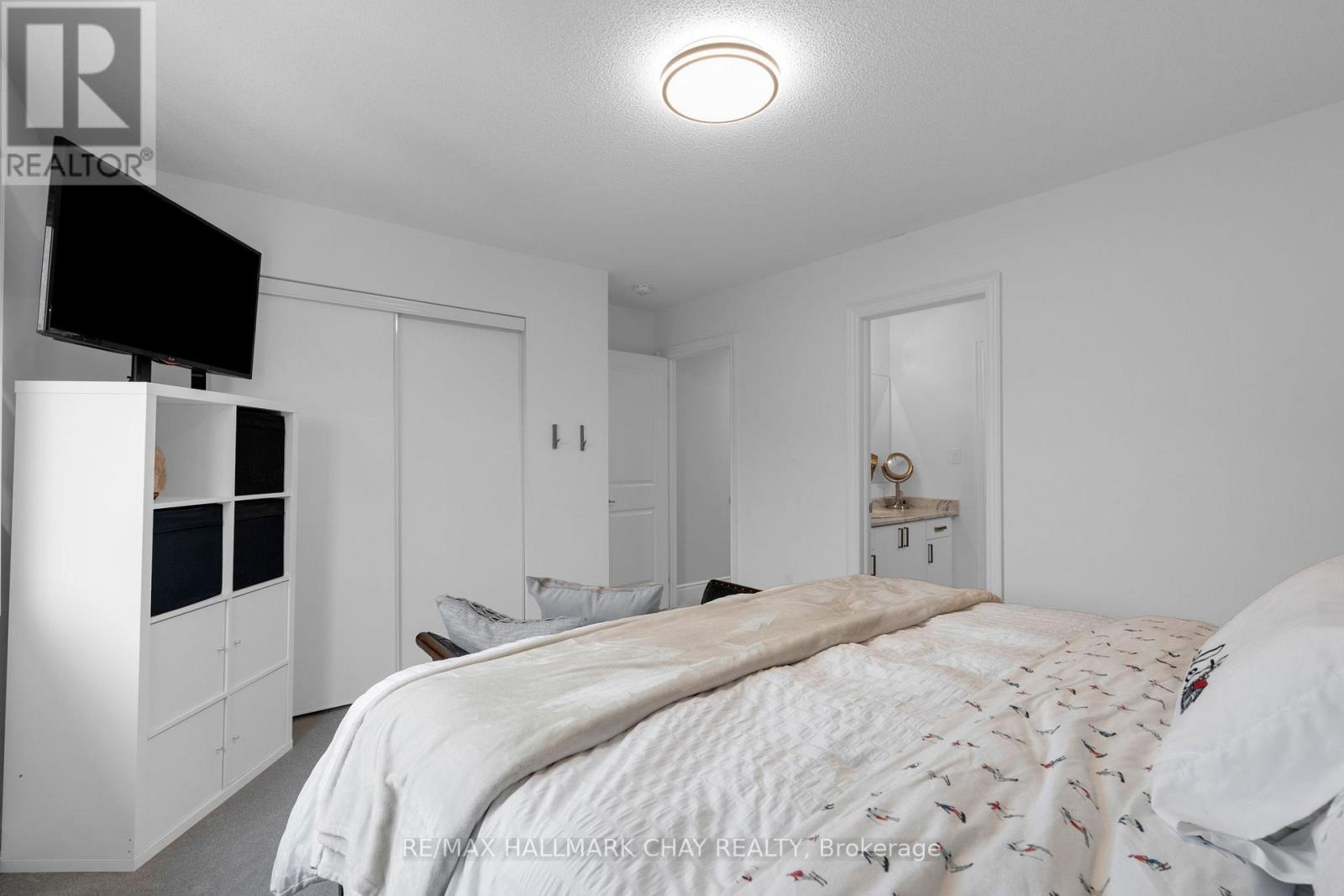 7 Middleton Drive, Wasaga Beach, Ontario  L9Z 0L1 - Photo 29 - S13022274