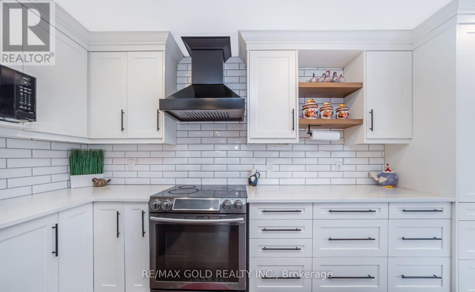 68 Benson Drive, Barrie, Ontario  L4N 7Y2 - Photo 14 - S13022340