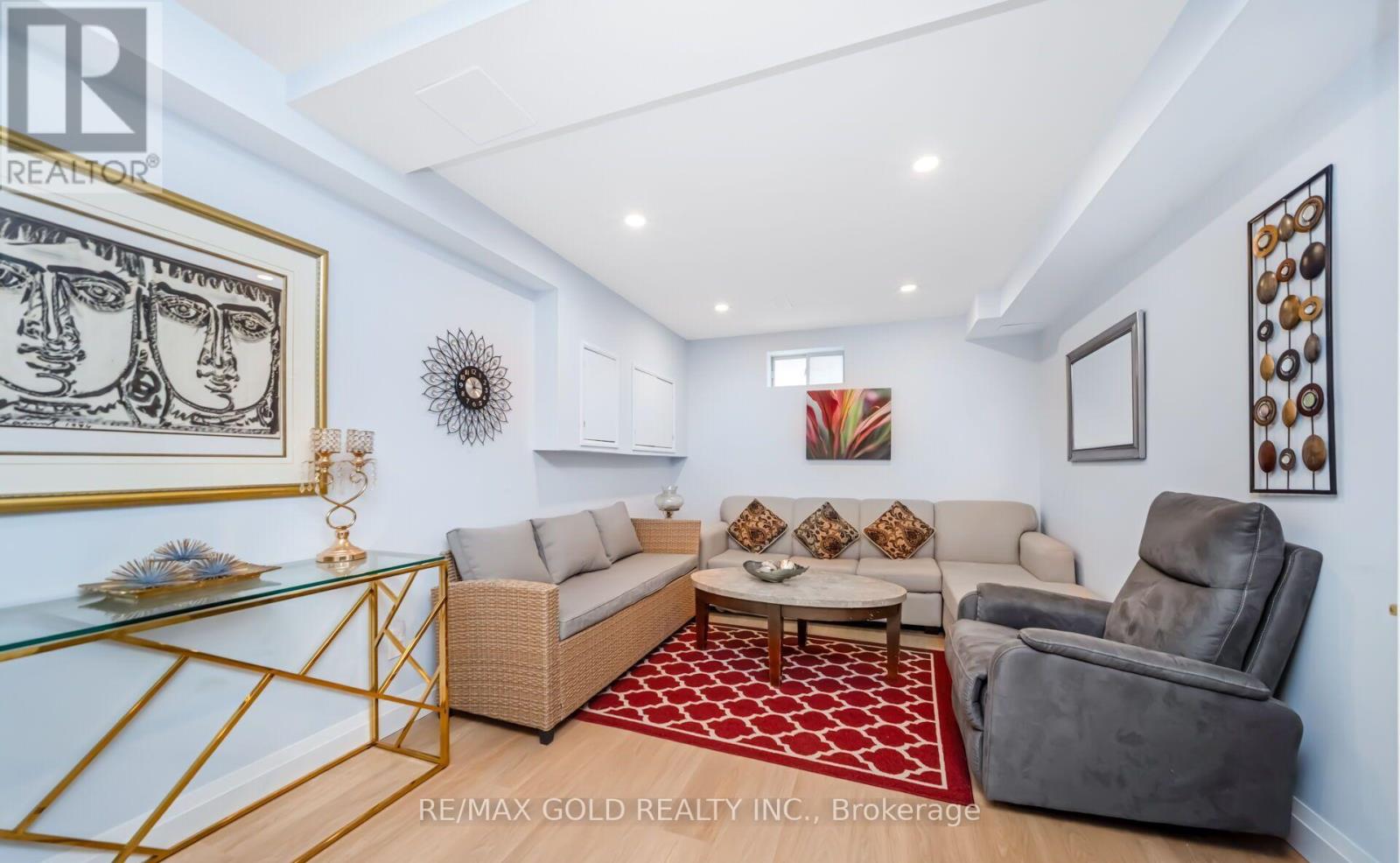 68 Benson Drive, Barrie, Ontario  L4N 7Y2 - Photo 34 - S13022340