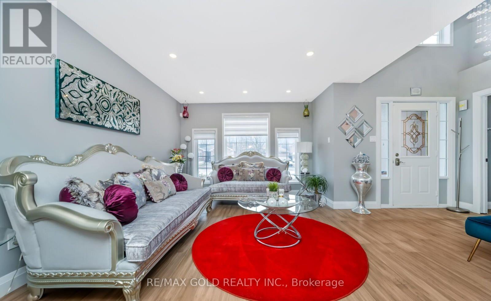 68 Benson Drive, Barrie, Ontario  L4N 7Y2 - Photo 8 - S13022340