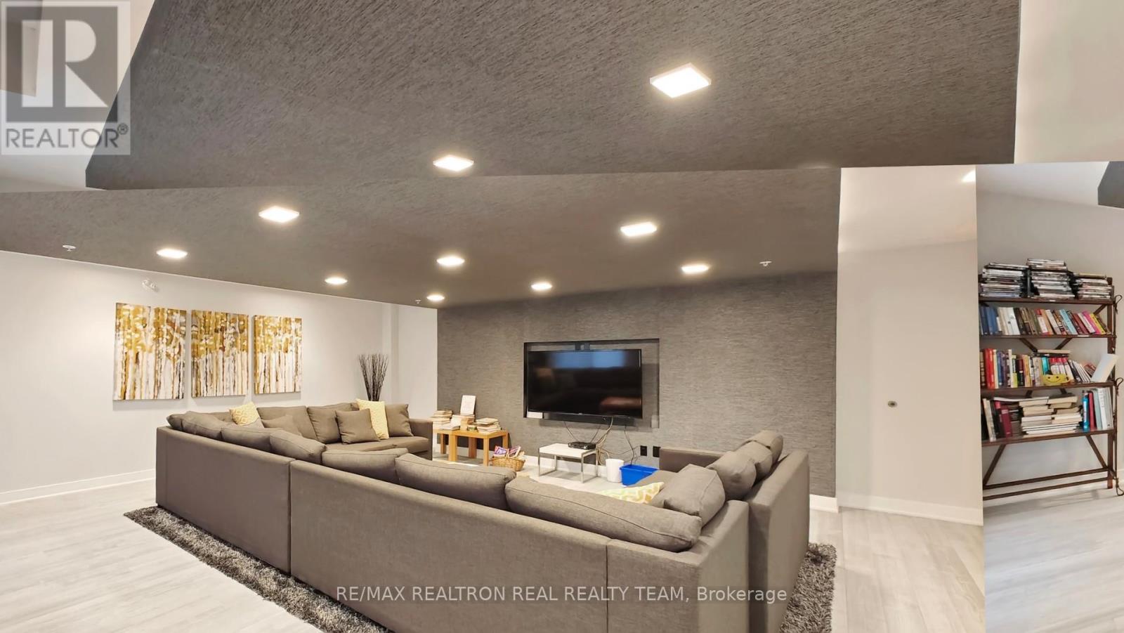 332 - 3170 Erin Mills Parkway, Mississauga (Erin Mills), Ontario  L5L 0B6 - Photo 38 - W13022272