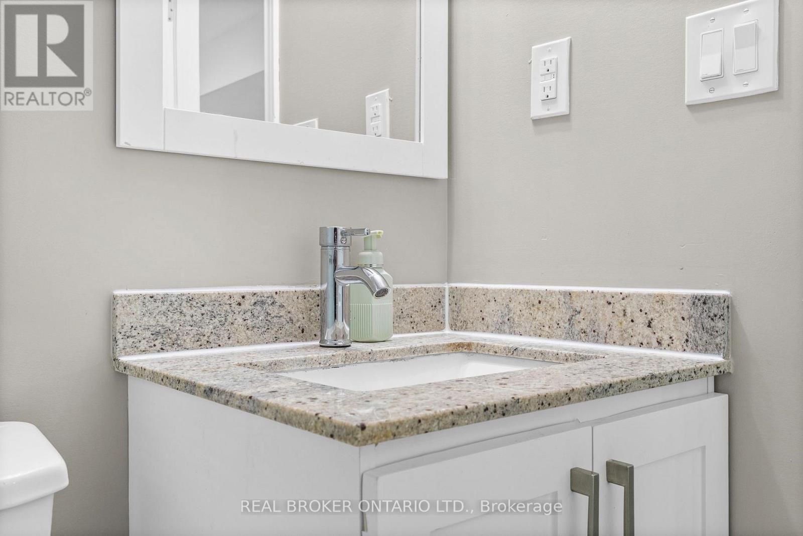 11 Cathcart Crescent, Brampton, Ontario  L6T 2A4 - Photo 21 - W13022296