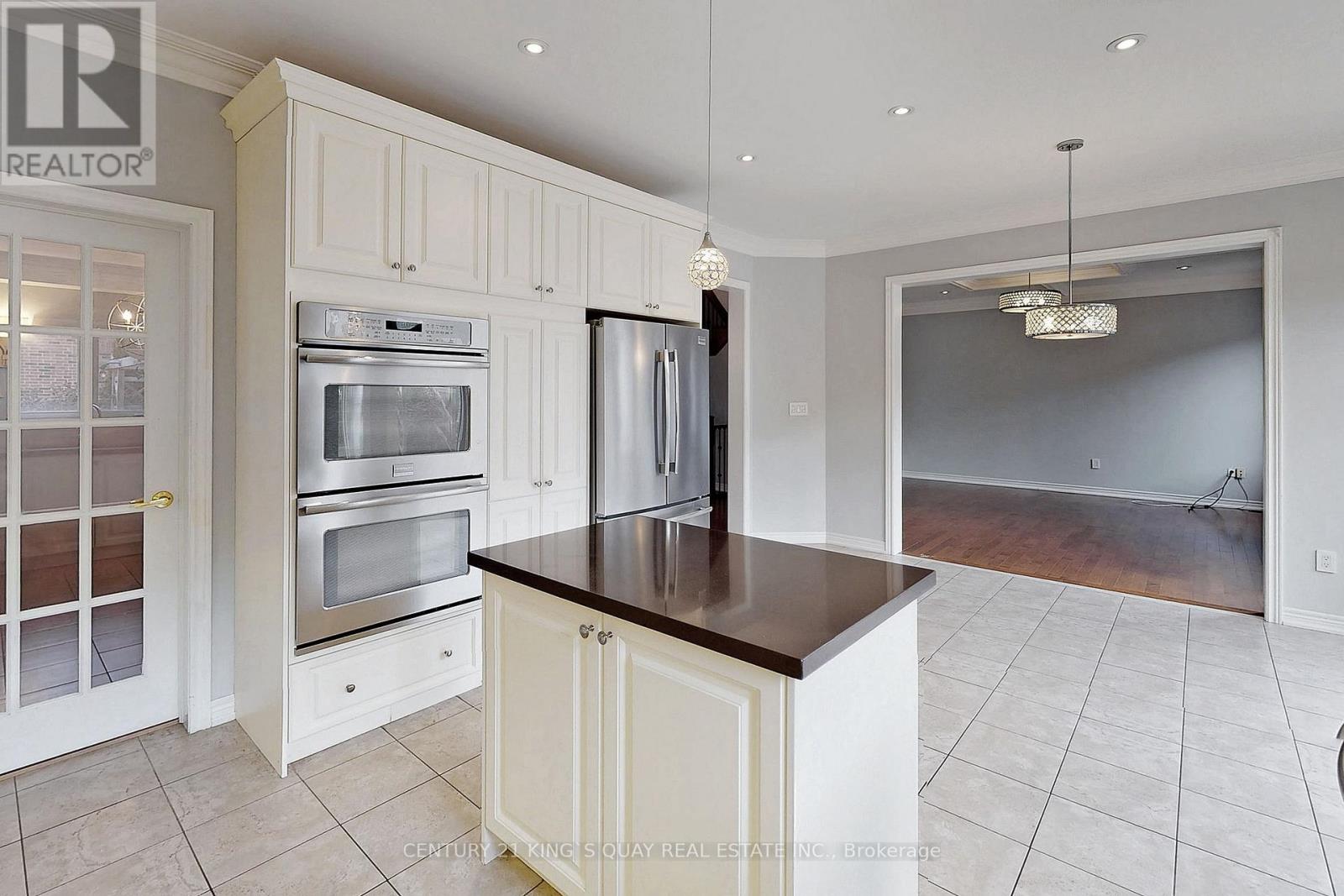 543 Bridgeview Road, Oakville, Ontario  L6M 0P3 - Photo 12 - W13022354