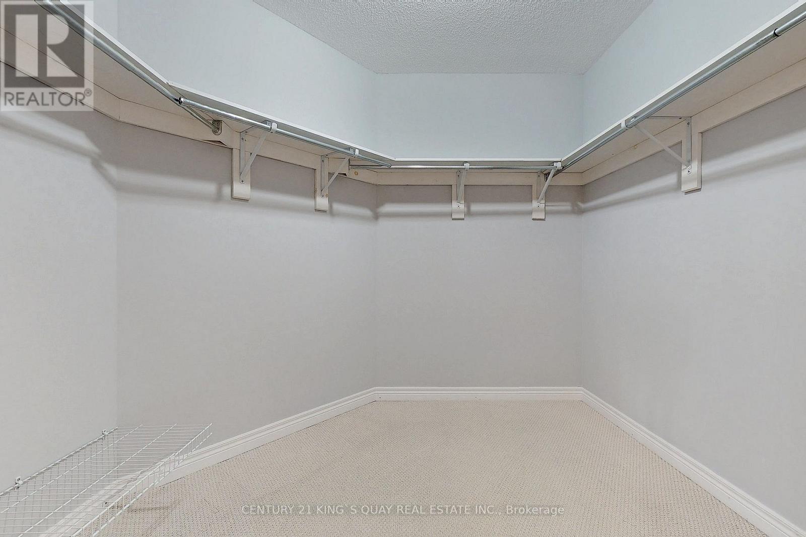 543 Bridgeview Road, Oakville, Ontario  L6M 0P3 - Photo 18 - W13022354