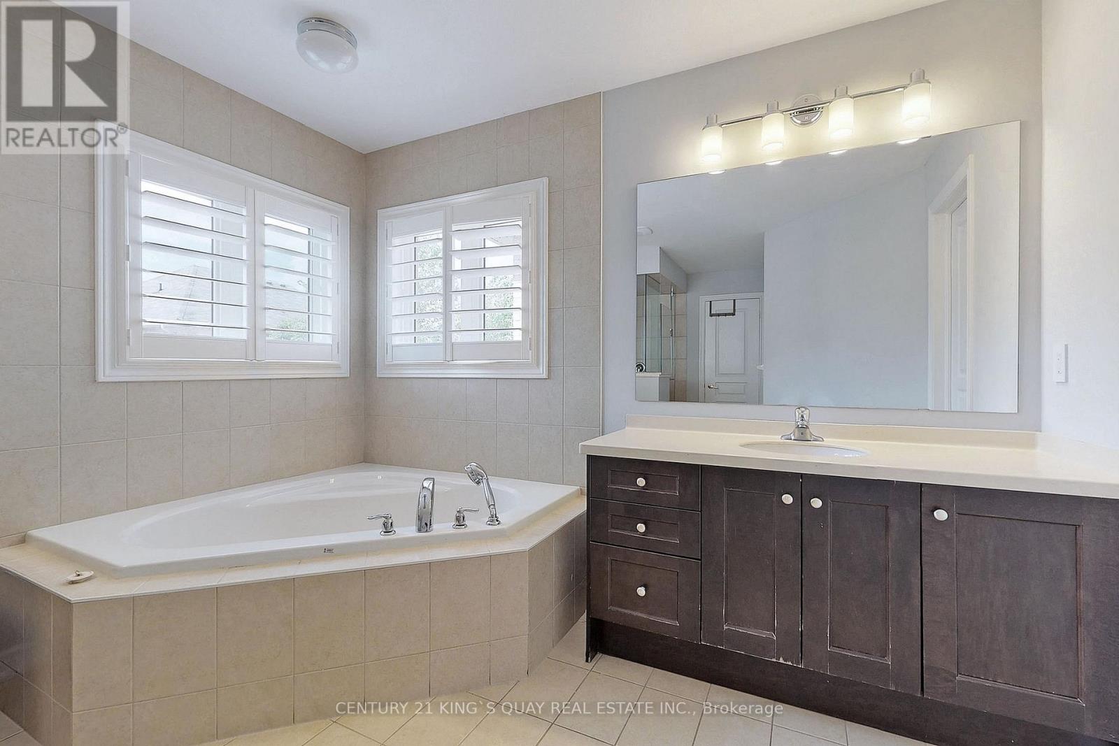 543 Bridgeview Road, Oakville, Ontario  L6M 0P3 - Photo 20 - W13022354