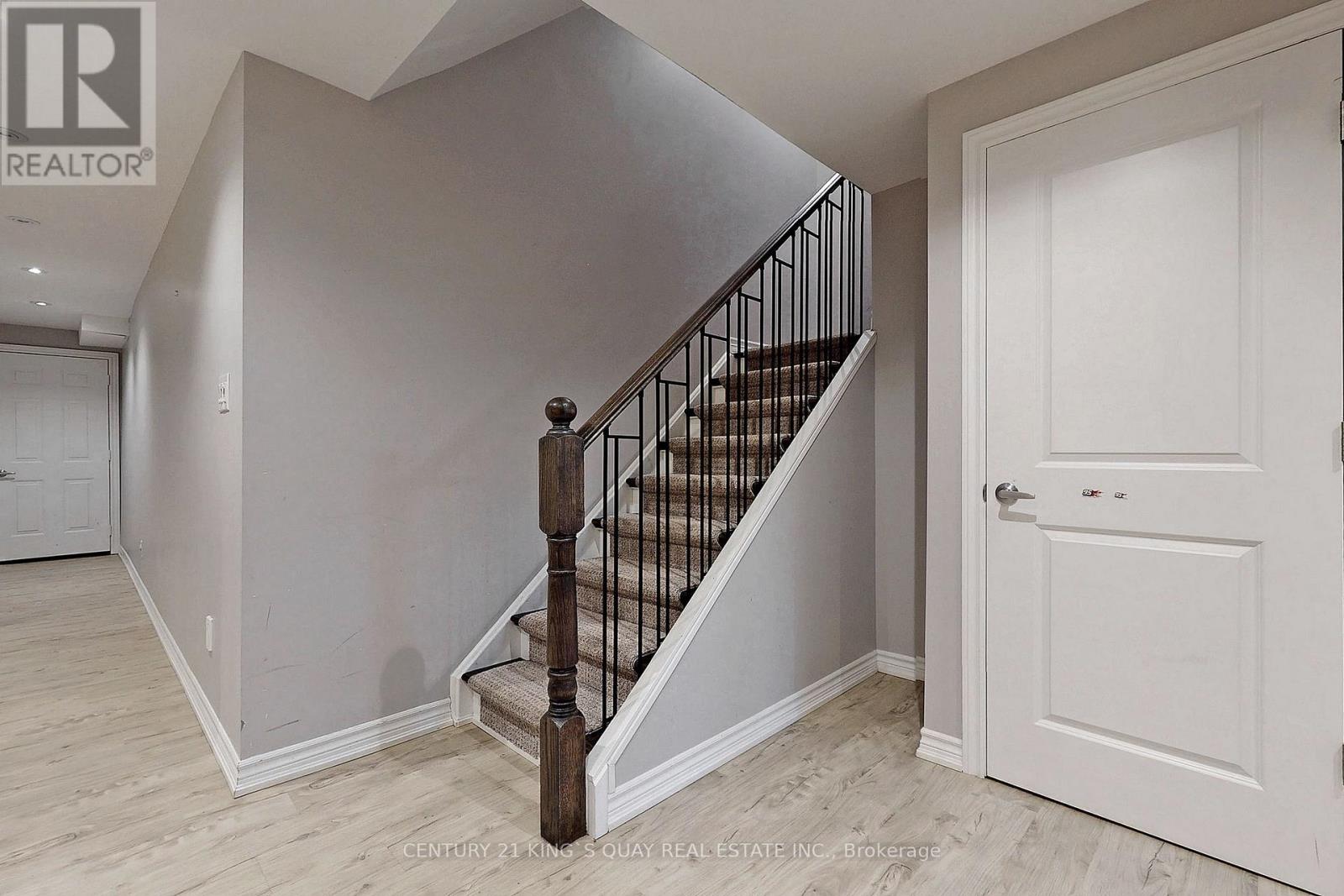 543 Bridgeview Road, Oakville, Ontario  L6M 0P3 - Photo 34 - W13022354