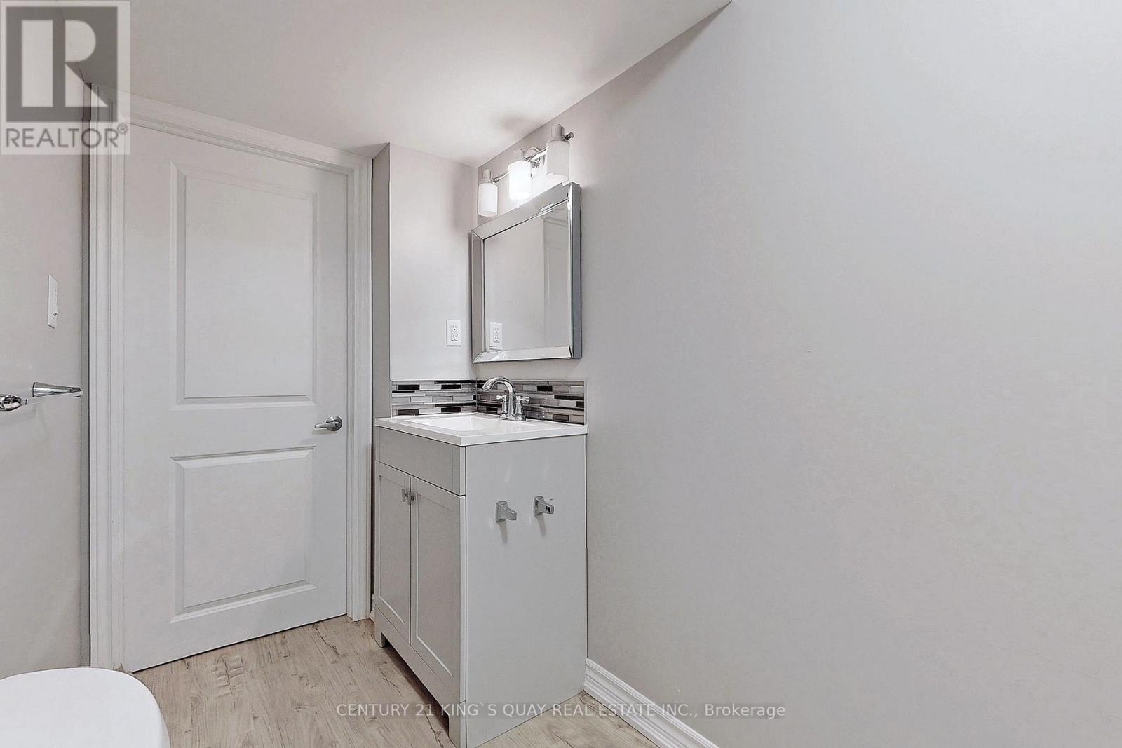 543 Bridgeview Road, Oakville, Ontario  L6M 0P3 - Photo 45 - W13022354