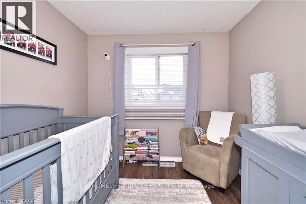 40 Madeleine Street, Kitchener, Ontario  N2R 1V4 - Photo 17 - X13022356