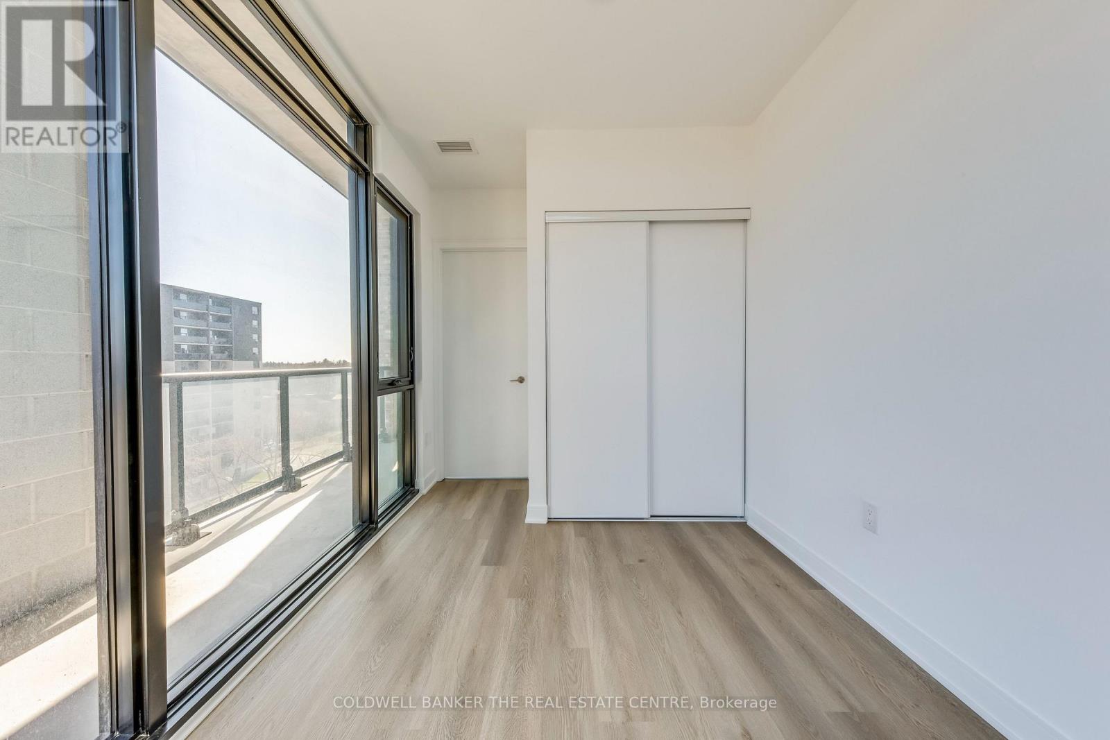 709 - 86 Dundas Street E, Mississauga, Ontario  L5A 0B1 - Photo 23 - W12782100