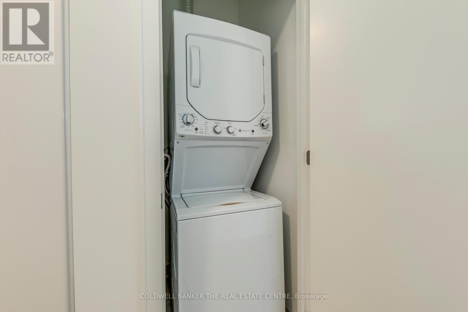 709 - 86 Dundas Street E, Mississauga, Ontario  L5A 0B1 - Photo 30 - W12782100