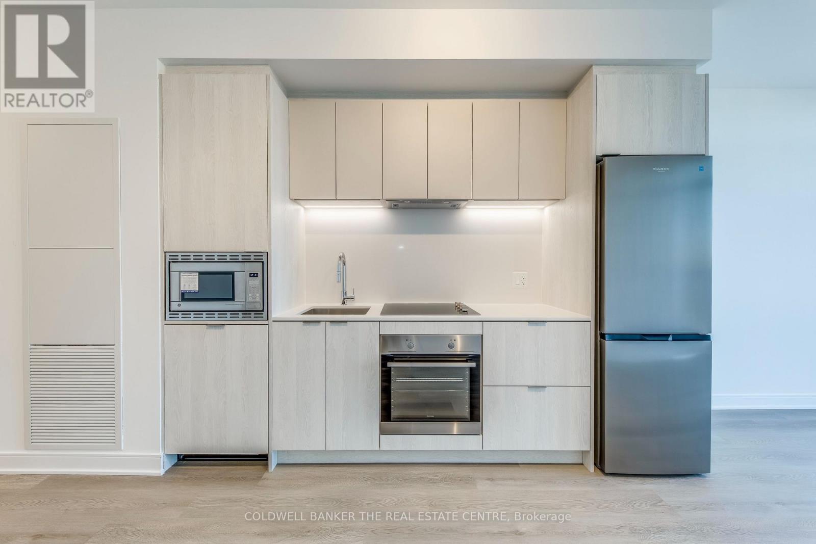 709 - 86 Dundas Street E, Mississauga, Ontario  L5A 0B1 - Photo 9 - W12782100