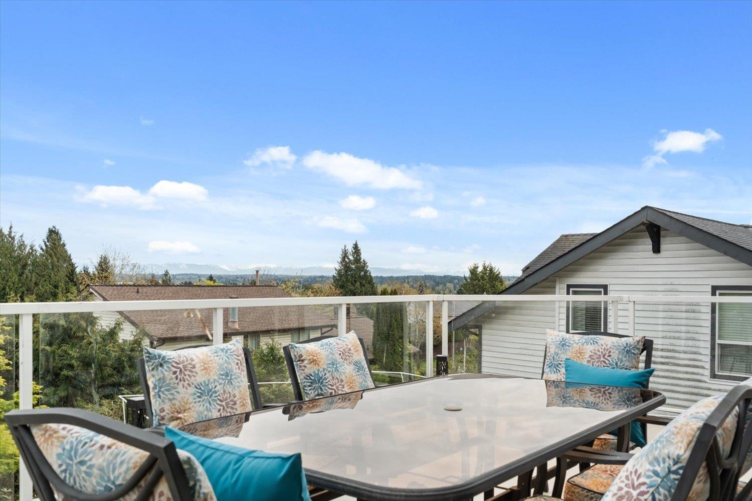 5740 189a Street, Surrey, British Columbia  V3S 7M4 - Photo 14 - R3113341